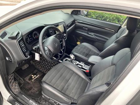 Mitsubishi Outlander CVT - Năm 20241787111845172_9101278399305042429_g2083180601853021531_cdca1357d54978a27ea5bbcdf82588f6