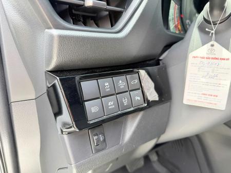 Toyota Yaris Cross HEV - Màu Trắng - Năm 20251787464200198_9101278399305042429_g2083180601853021531_c2e71e7249bf23422063249c9bdfb2e2