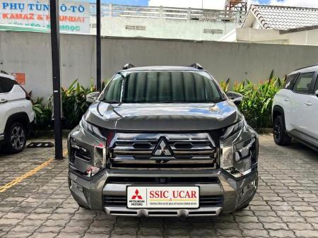 Mitsubishi Xpander Cross - Màu Nâu - Năm 2025