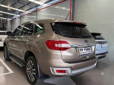 Ford Everest 2.0L Titanium bản full nhập Thái1789439026717_9101278399305042429_g2083180601853021531_d6c30e85e5a0b3911ceef5f990022b61