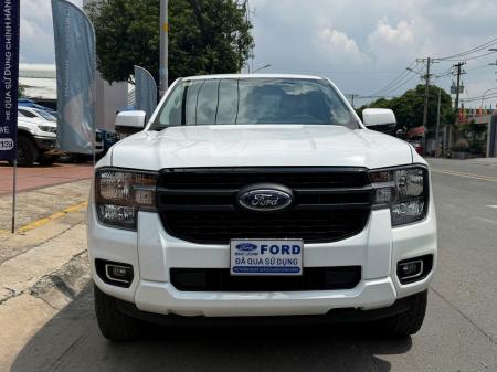 Ford Ranger 2.0 XLS AT 4x2 Trắng Năm 2022